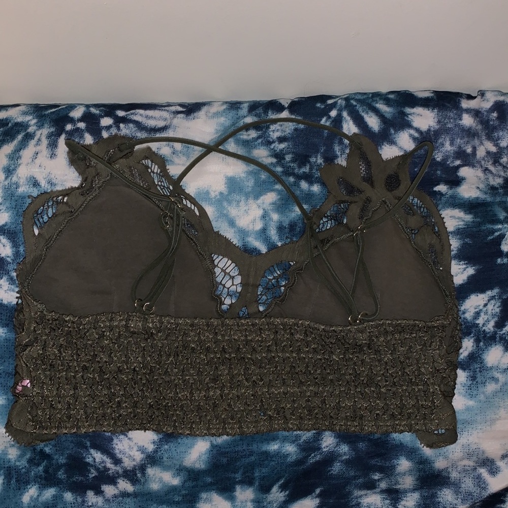 Bralette - Picture 2 of 2